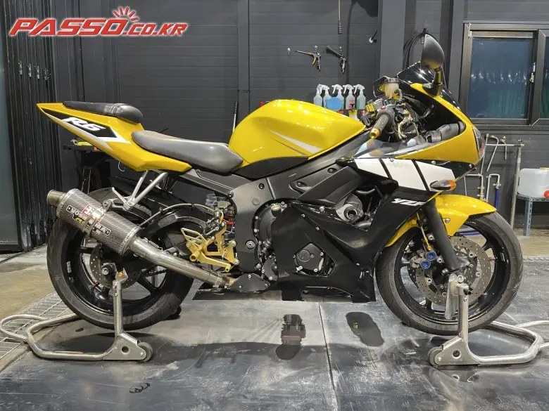 Yamaha YZF R6
