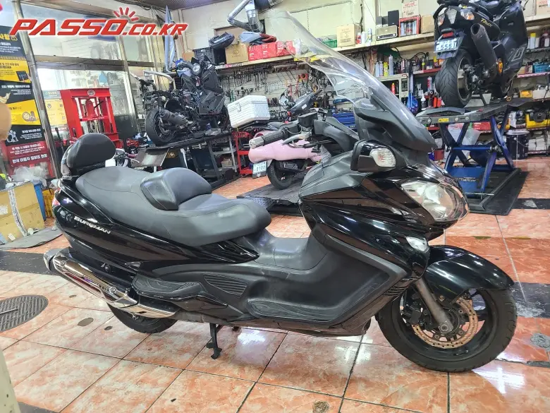 Suzuki Burgman 650