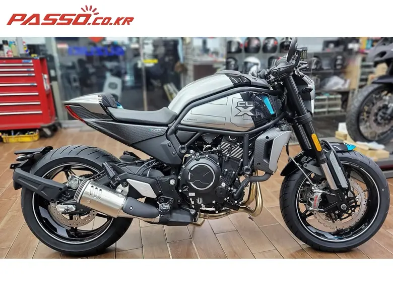 CFMoto 700 CLX Sport
