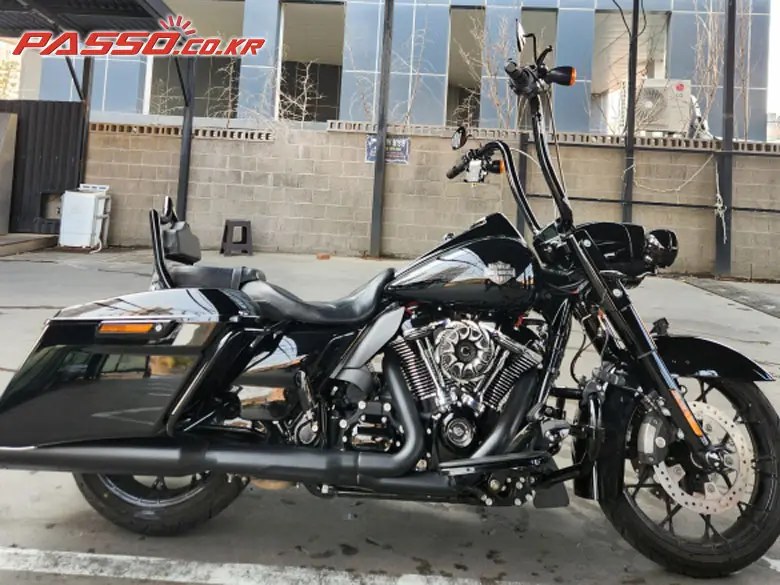 Harley-Davidson Road King Special