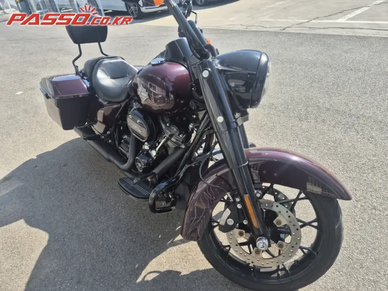 Harley-Davidson Road King Special