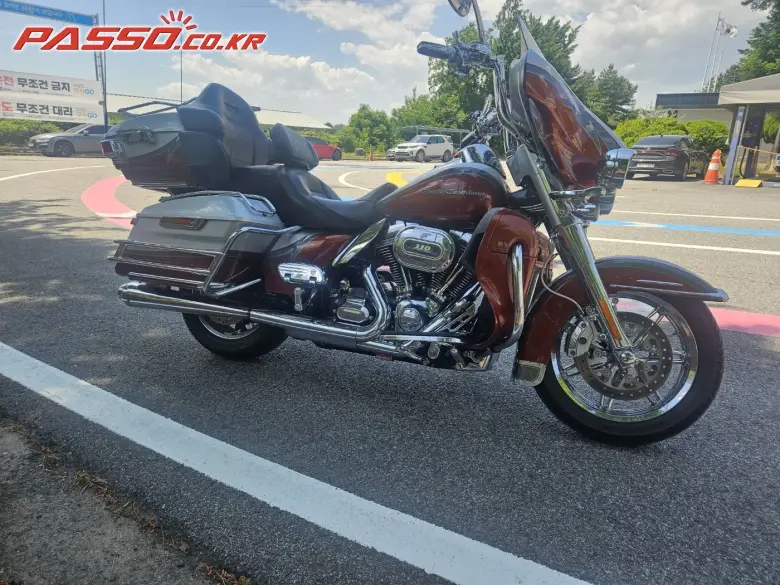 Harley-Davidson CVO Ultra Classic Electra Glide