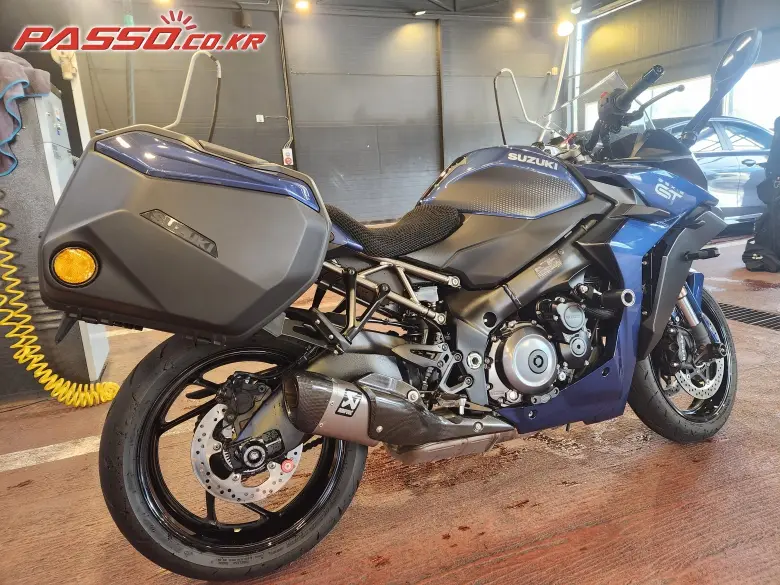 Suzuki GSX S 1000 GT