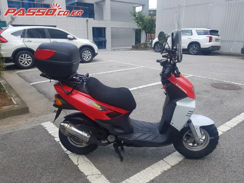 DNA Motors / Daelim A4