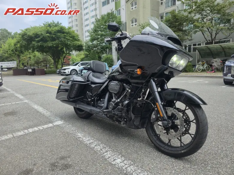 Harley-Davidson Road Glide Special