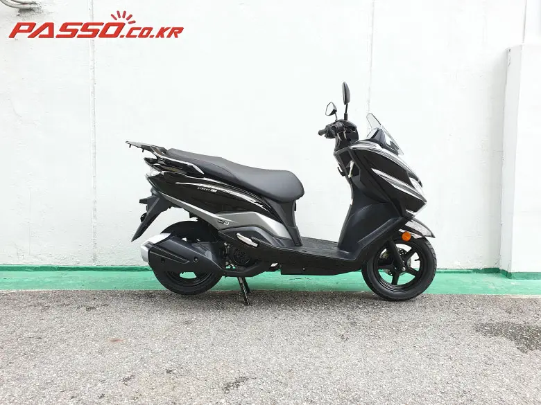 Suzuki Burgman Street 125 EX