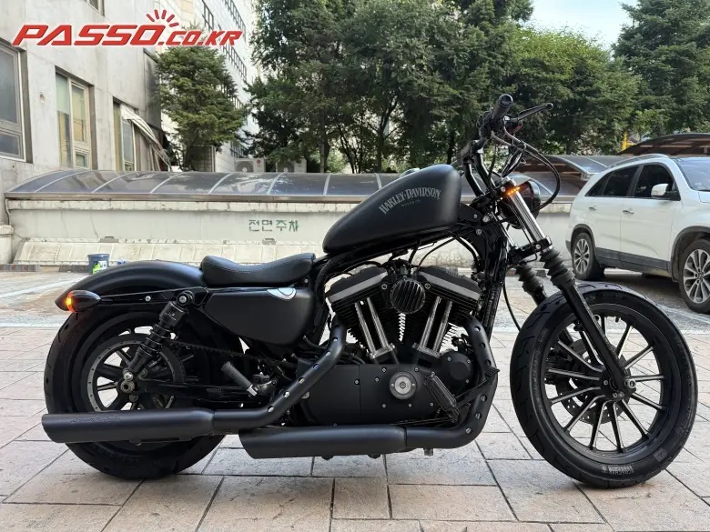 Harley-Davidson Iron 883