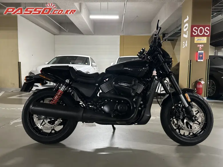 Harley-Davidson Street Rod