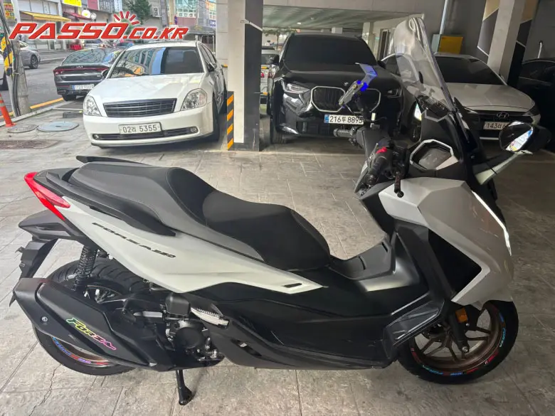 Honda Forza 350