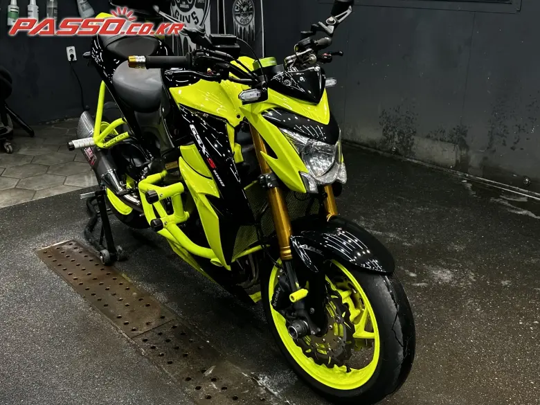 Suzuki GSX S 1000
