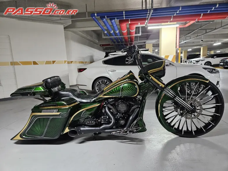 Harley-Davidson Road King Special