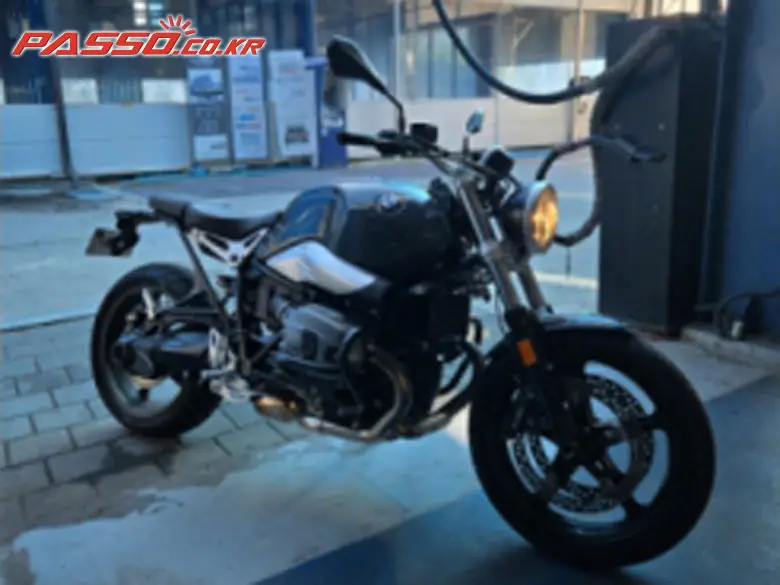 BMW R Nine T Pure