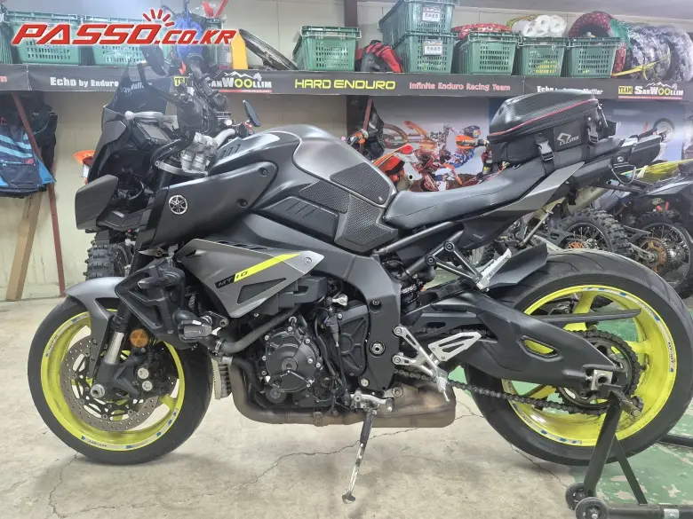 Yamaha MT 10