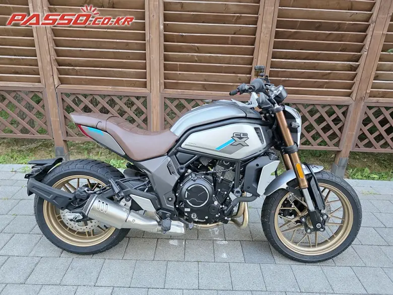 CFMoto 700 CLX