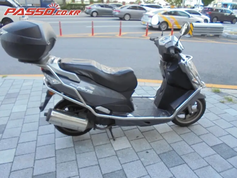 DNA Motors / Daelim Forte 125
