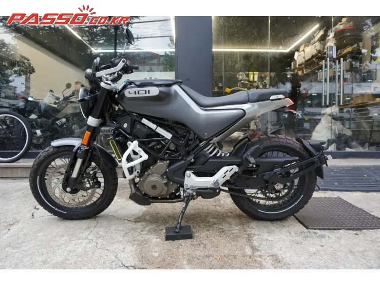 Husqvarna Svartpilen 401