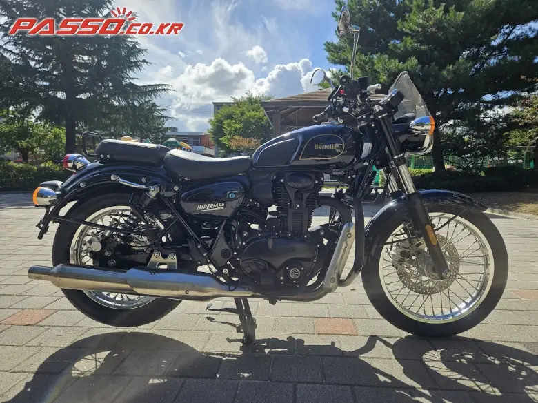 Benelli Imperiale 400 ABS