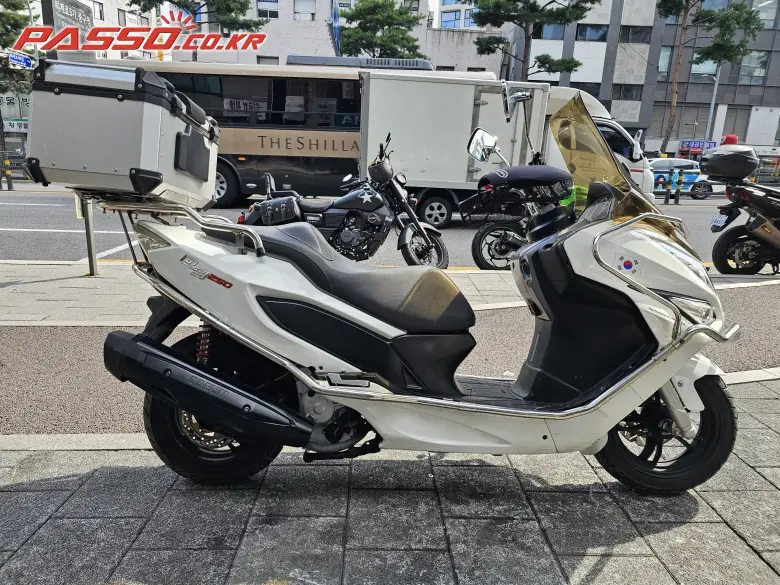 DNA Motors / Daelim Q2