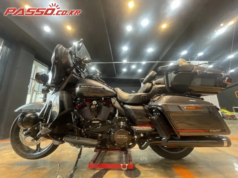 Harley-Davidson CVO Limited