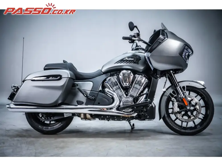 Indian Motorcycle Challenger