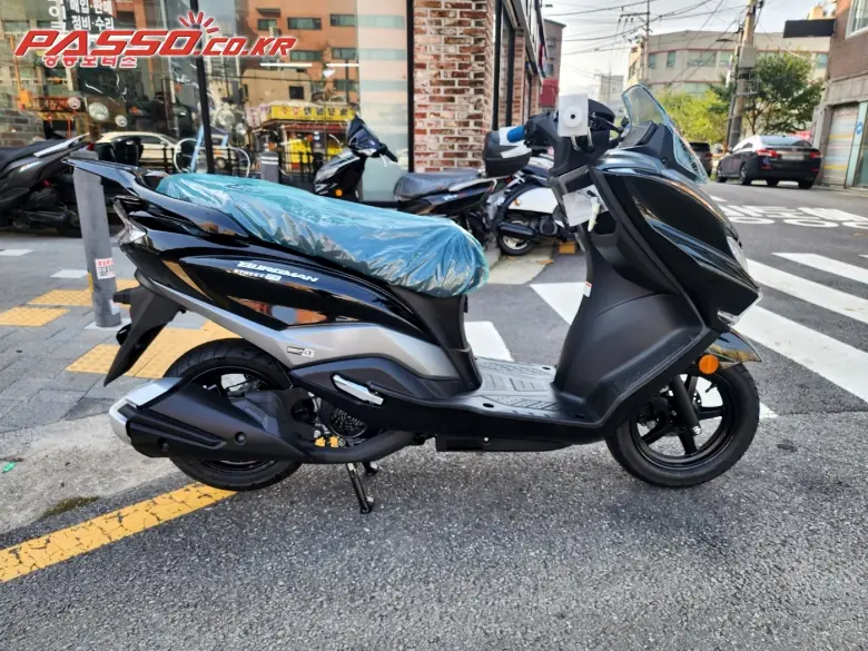 Suzuki Burgman Street 125 EX