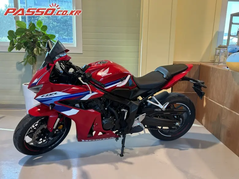 Honda CBR 650 R E Clutch