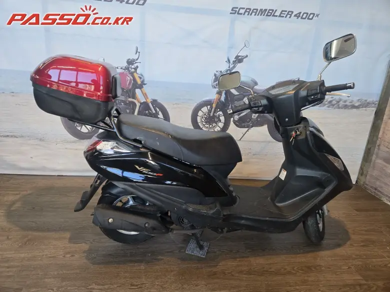 DNA Motors / Daelim VF 100 F
