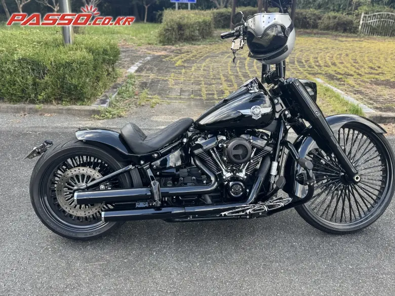 Harley-Davidson Fat Boy 107