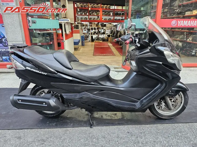 Suzuki Burgman 400