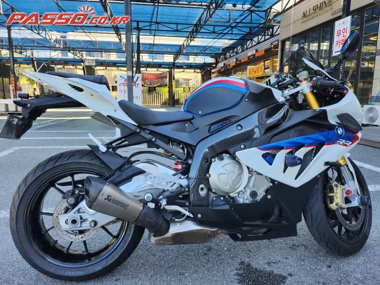 BMW S 1000 RR