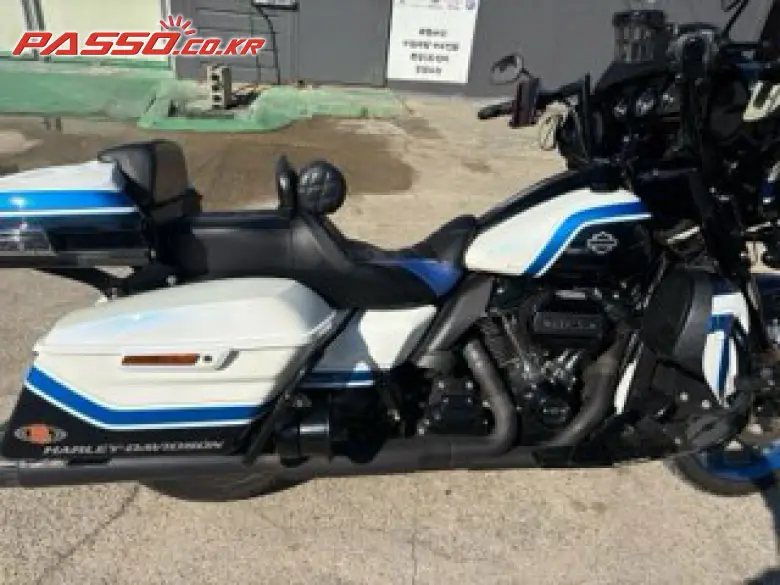 Harley-Davidson Street Glide Special