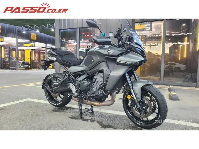 Yamaha Tracer 9