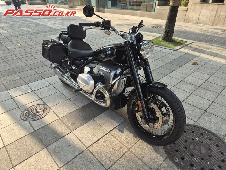 BMW R 18