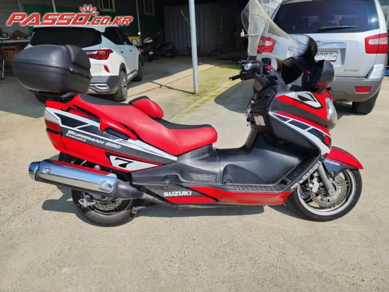 Suzuki Burgman 650
