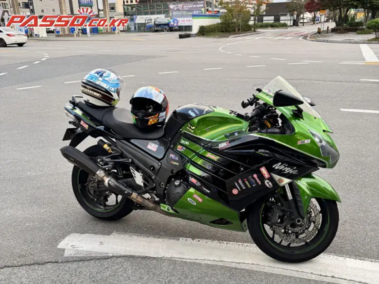 Kawasaki ZZR 1400