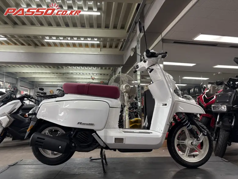 Keeway Flora 125