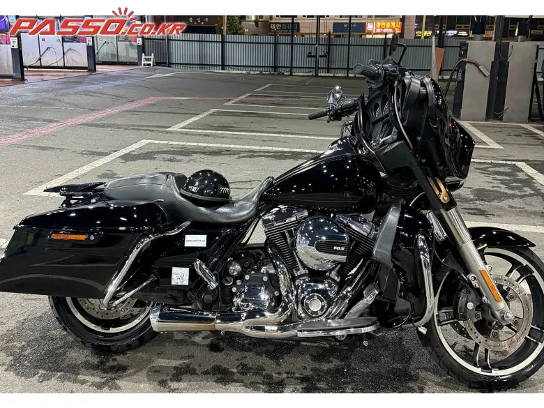Harley-Davidson Street Glide