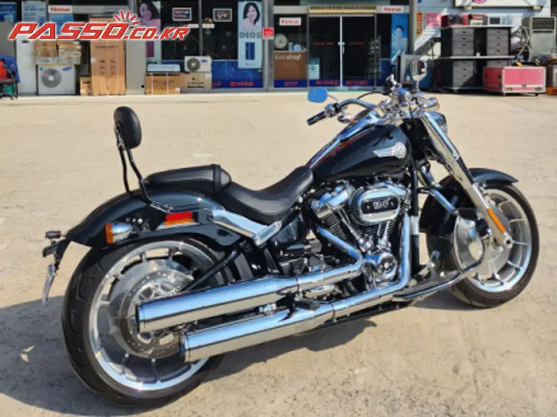 Harley-Davidson Fat Boy 114