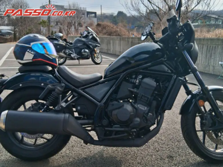 Honda Rebel 1100 MT