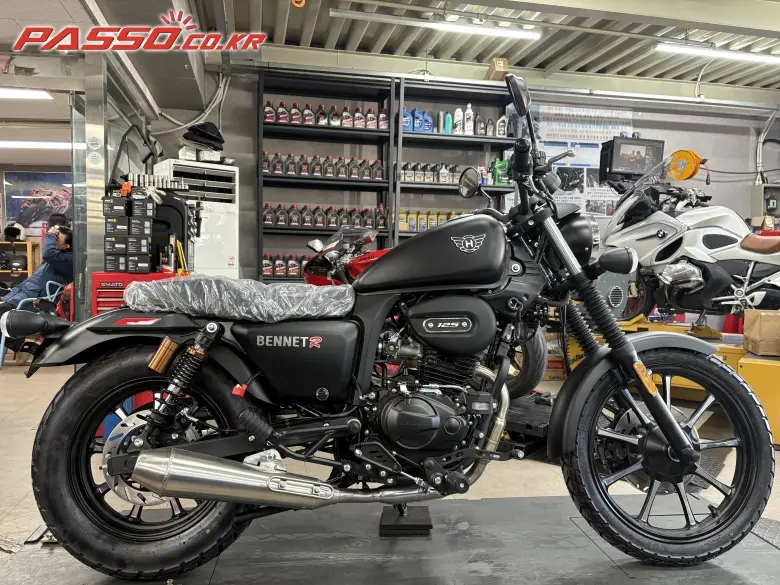 Hansom Bike Benet 125