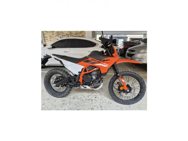 KTM 390 Adventure