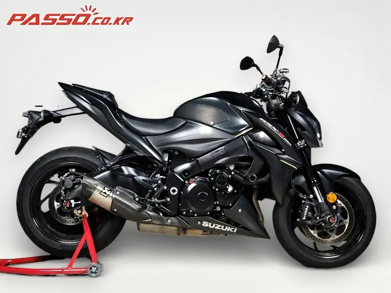 Suzuki GSX S 1000