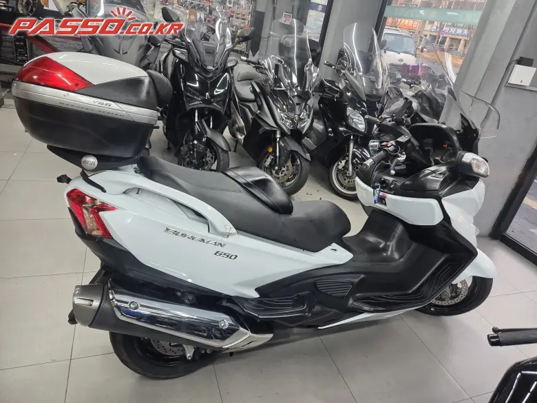 Suzuki Burgman 650 Executive
