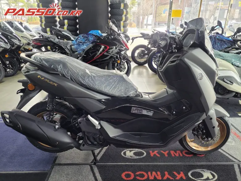 Yamaha N Max 155 ABS