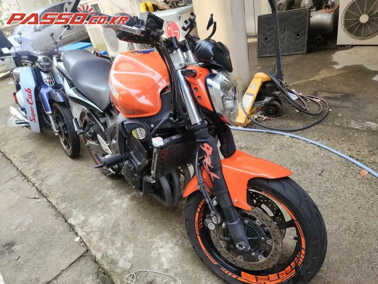 Yamaha FZ 6 N