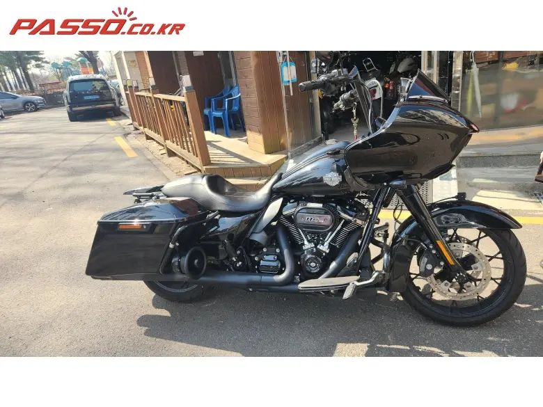 Harley-Davidson Road Glide Special