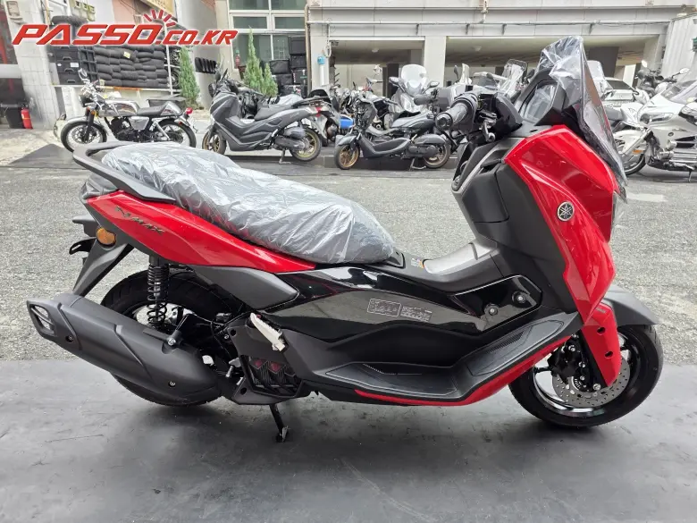Yamaha N Max 155 ABS