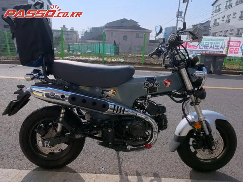 Honda ST 125 Dax