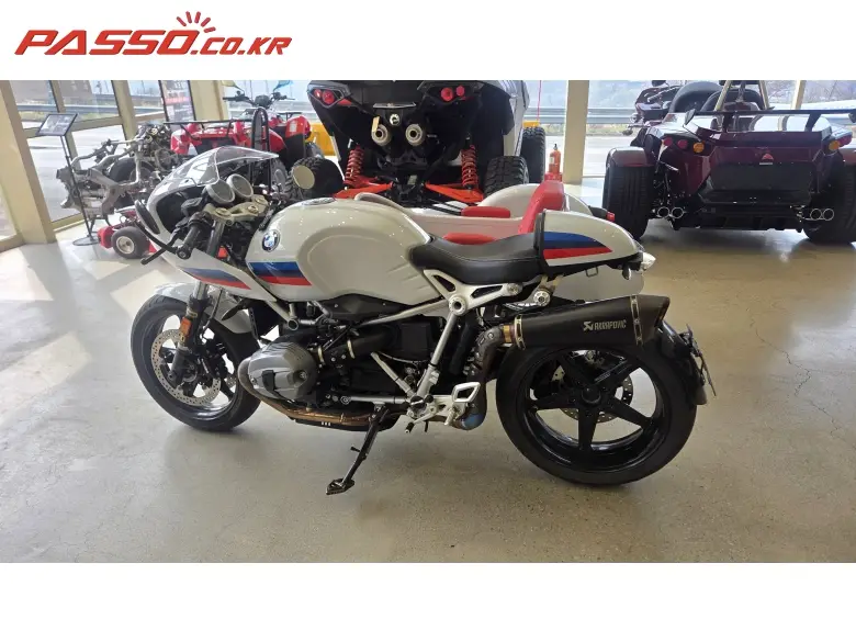 BMW R Nine T Racer