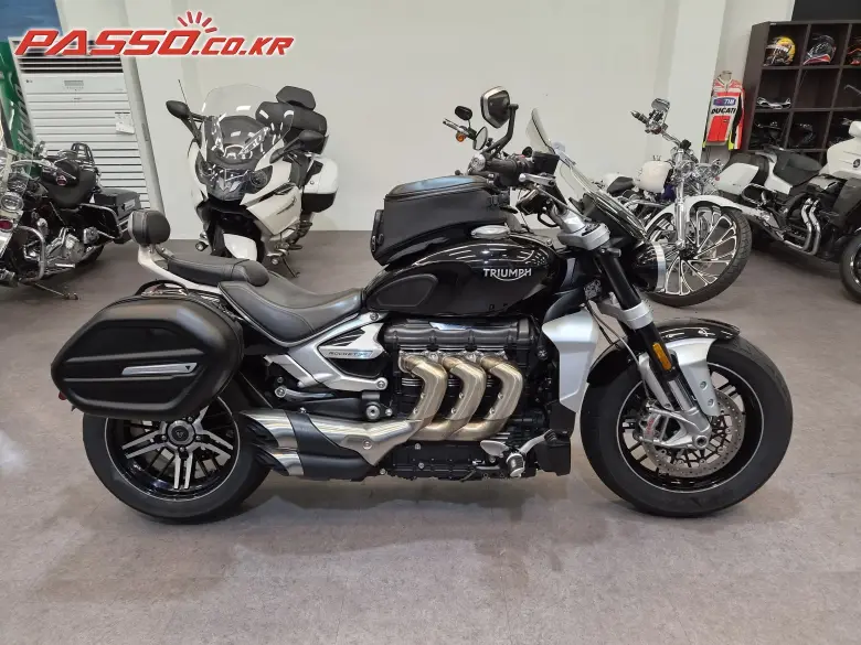 Triumph Rocket III GT